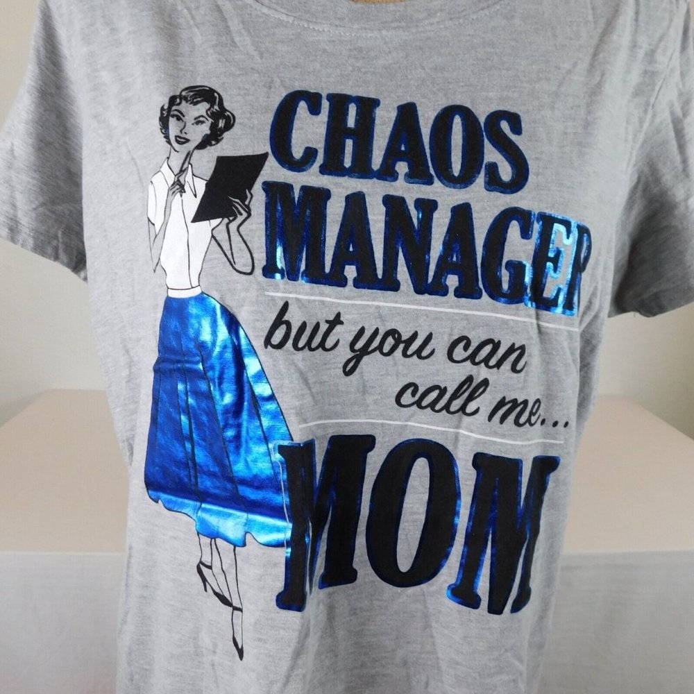 Women's Mom Chaos Manager Crew Neck Cotton Blend Gray Graphic T-Shirt Size 2X